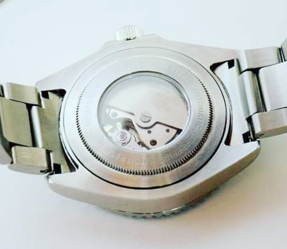 watch - Picture 2 of 3